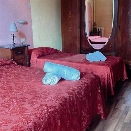 In Guest - Versilia Mare 1923 Гостьовий будинок *